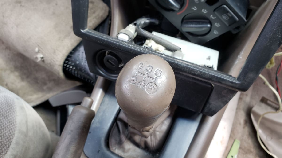 Junkyard Gem: 1998 Toyota Camry CE with 5-speed manual transmission