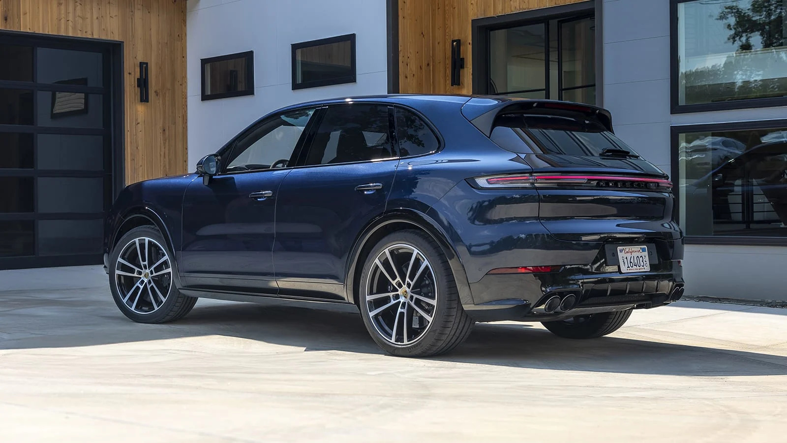 2024 Porsche Cayenne GTS