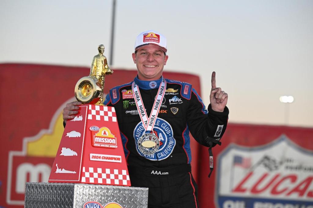 Prock clinches dominant first Funny Car title in Pomona qualifying