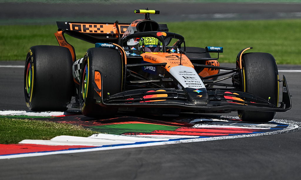 Norris dominates Mexico qualifying as Piastri slips to eighth