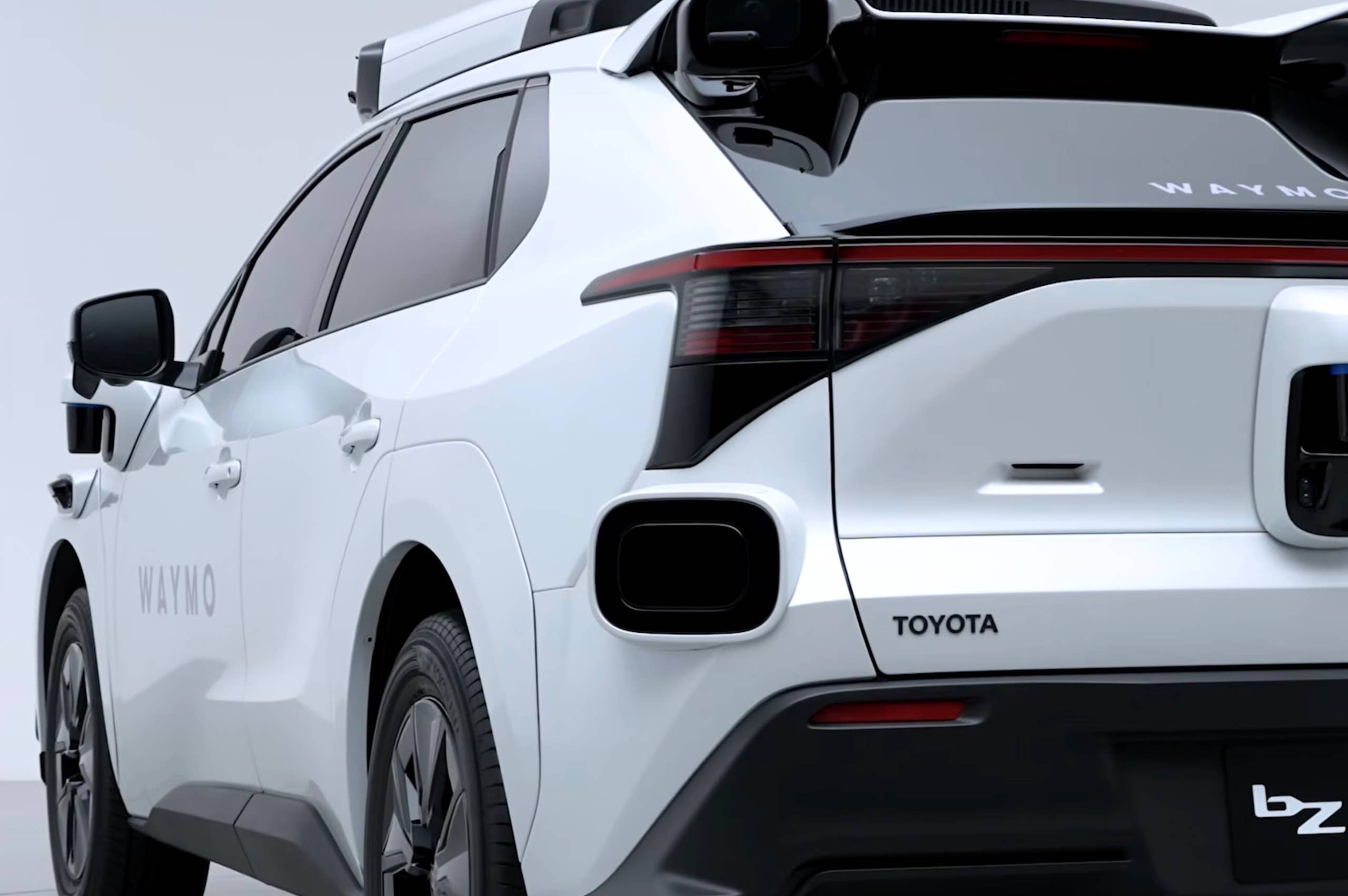Toyota bZ4X robotaxi